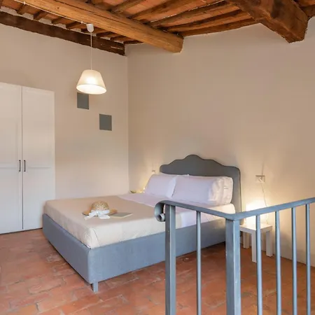 Daire Amina, Charming La Spinetta Nel Borgo Terricciola